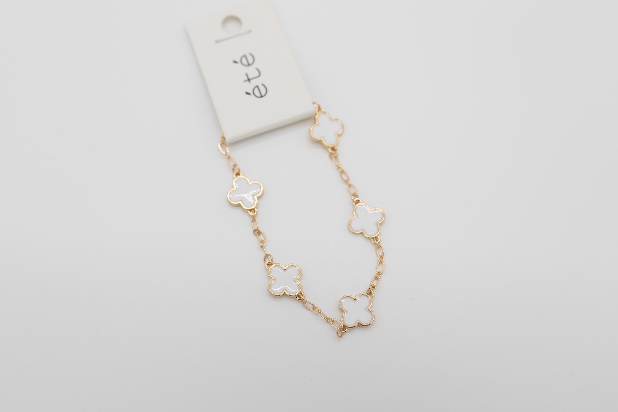 Daylight Clover Gold Chain Bracelet