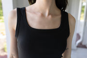 Effortless Style Cropped Tank in Black