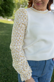 Honey Bee Floral Puff Sleeve Top