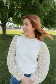 Honey Bee Floral Puff Sleeve Top