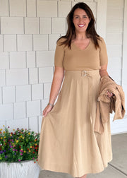 The Casual Contrast Dress