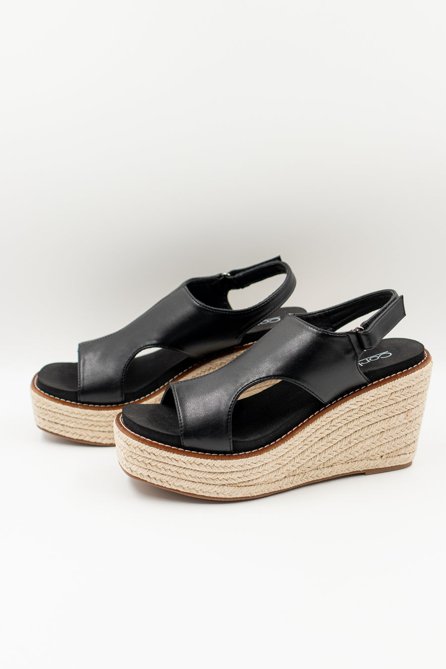 The Liora Wedge