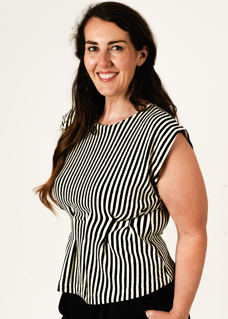 Classic Contrast Pleated Top